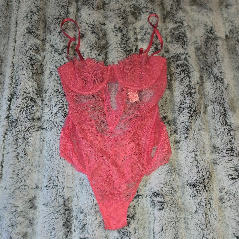 Victoria's Secret Very Sexy Wicked Lace Unlined Teddy Pink Sz XS NWT